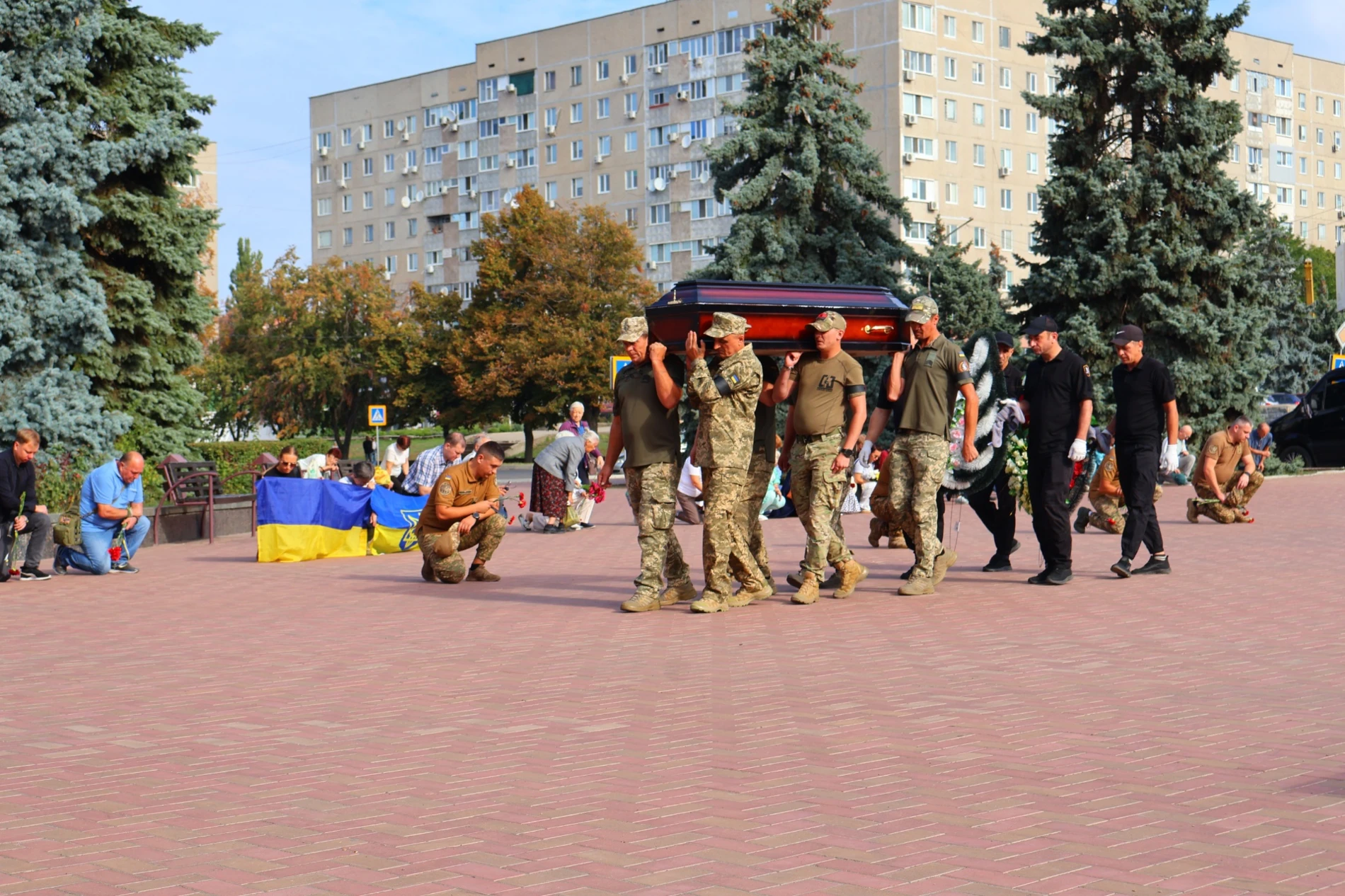 У Південноукраїнську попрощалися із Віктором Шевченком, який понад три роки захищав Україну