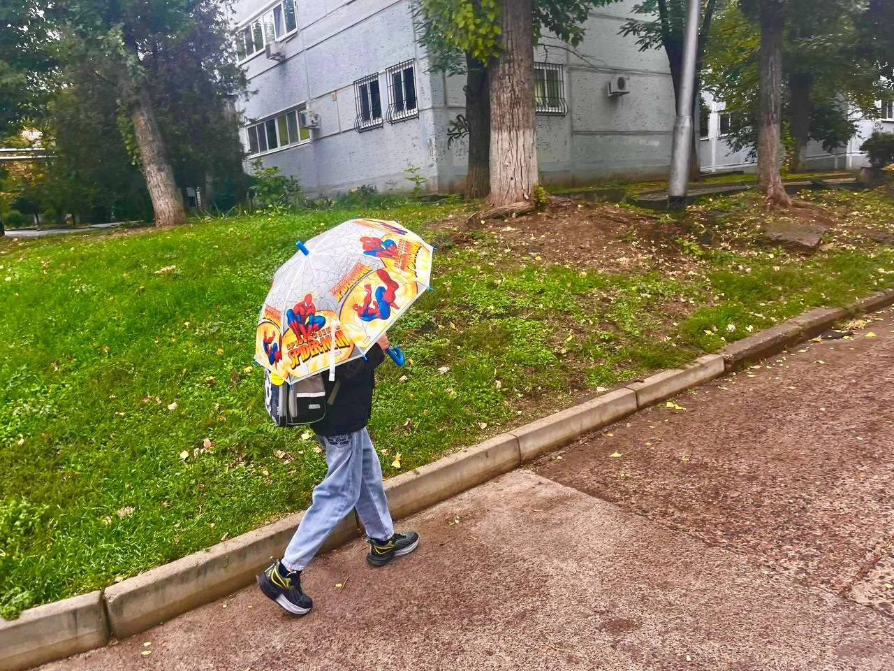 У Південноукраїнську дощить: осінні фото під будь-який настрій