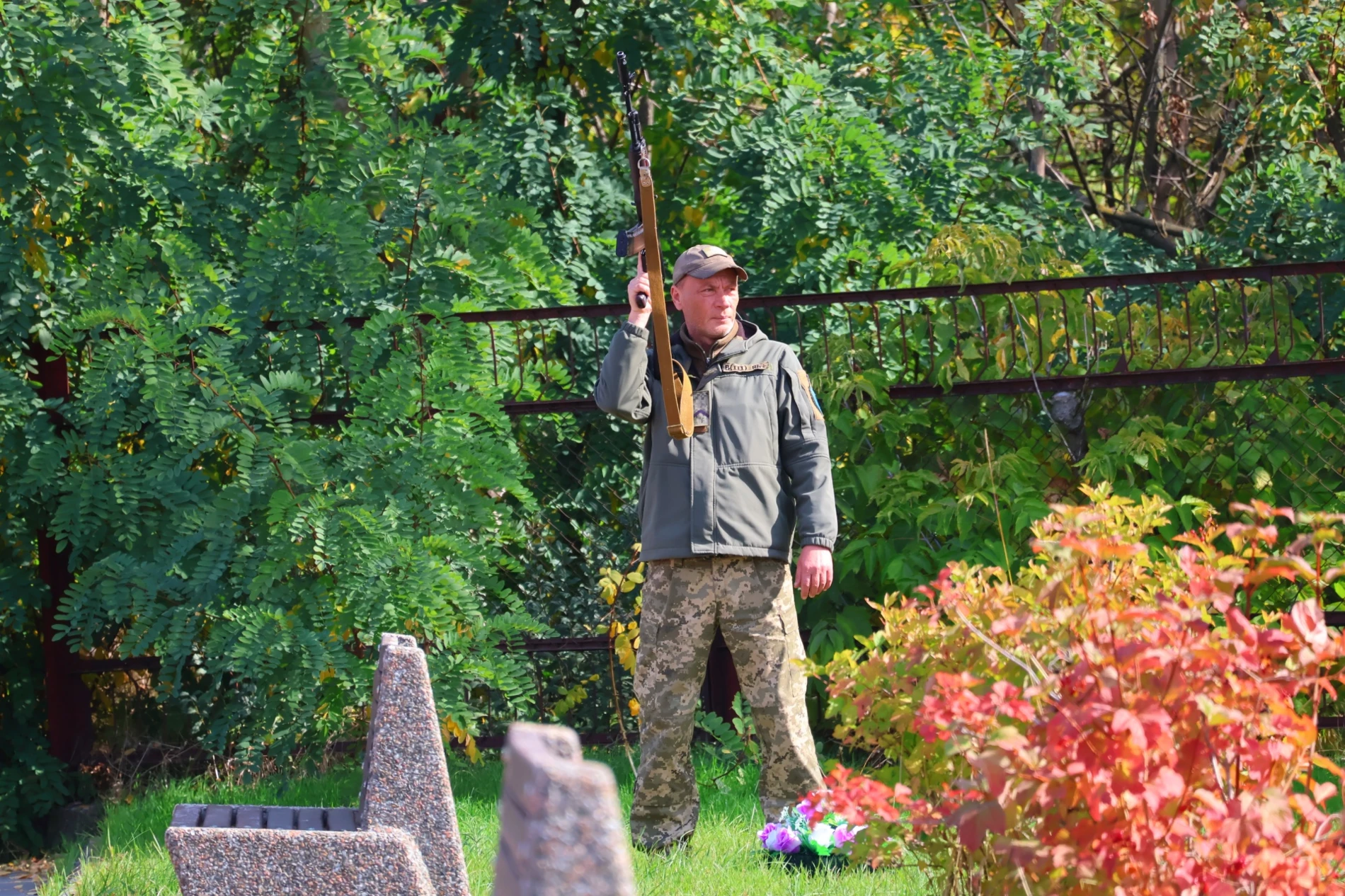 У Південноукраїнську попрощалися з 46-річним захисником Дмитром Смірновим