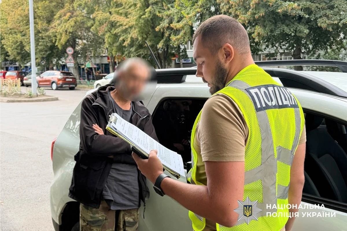Викрав мопед і видав себе: у Південноукраїнську затримали чоловіка, який вже був у розшуку