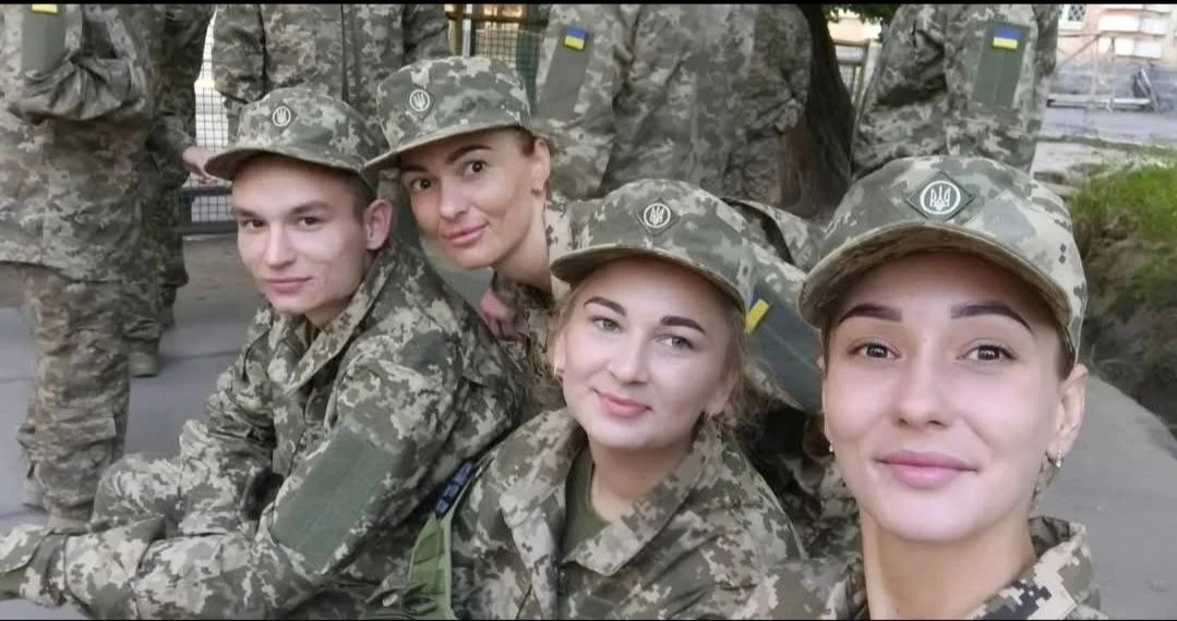 «Треба жити й радіти кожній миті»: історія Ольги Парфьонової після служби в ЗСУ