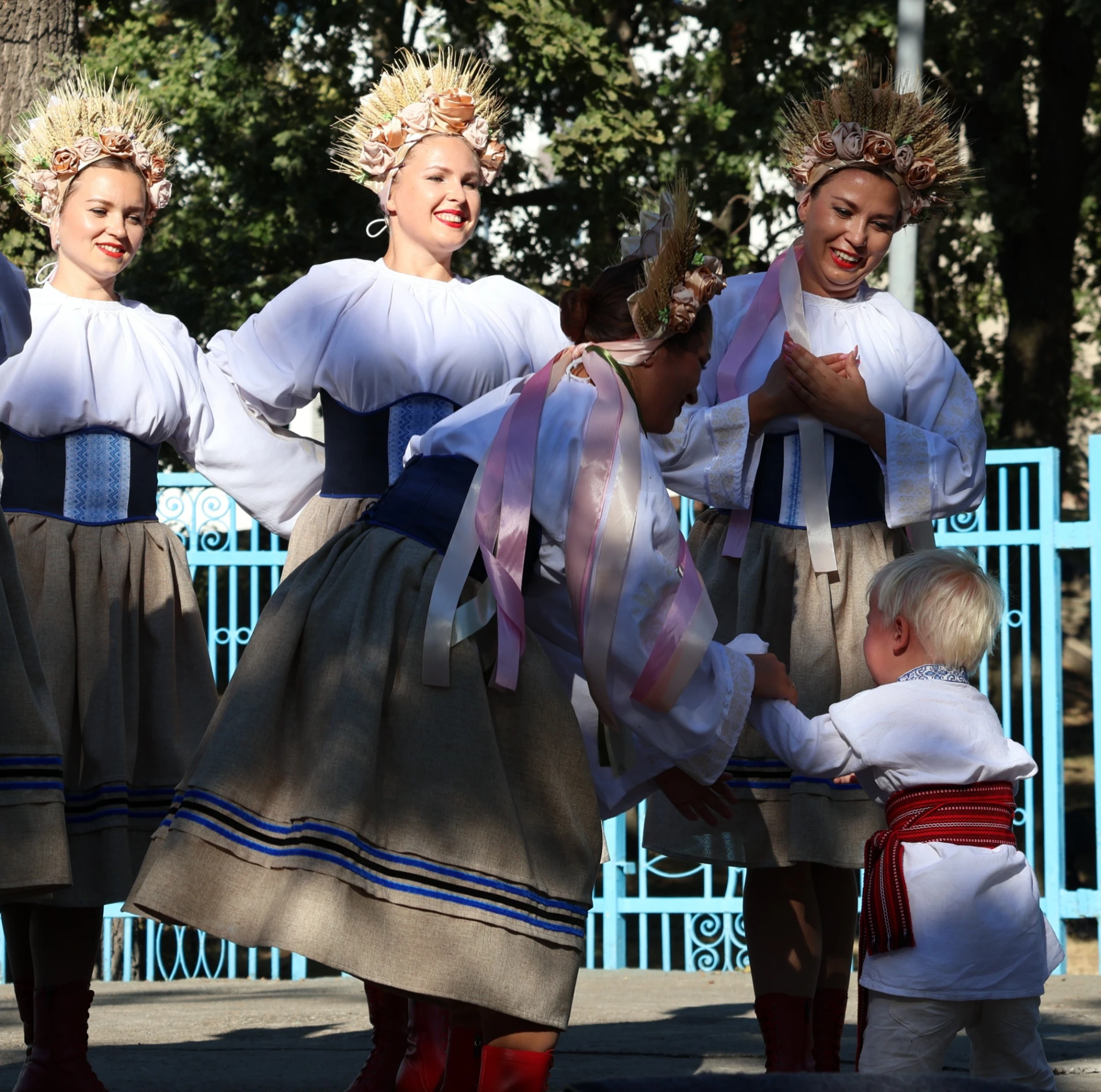 День Прапора у Південноукраїнську: ярмарок, розваги, концерт. Фоторепортаж.