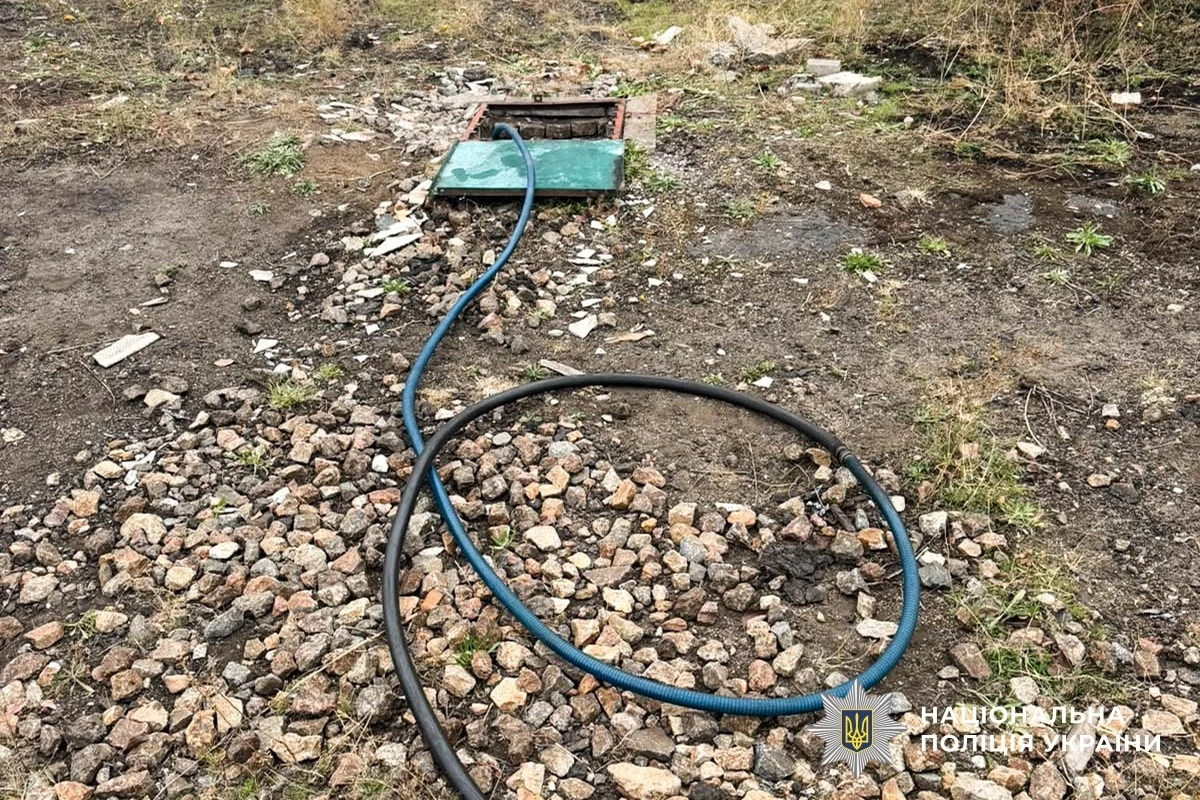 Машиніст і помічник «Укрзалізниці» зливали дизель з тепловоза: пальне продавали на Вознесенщині