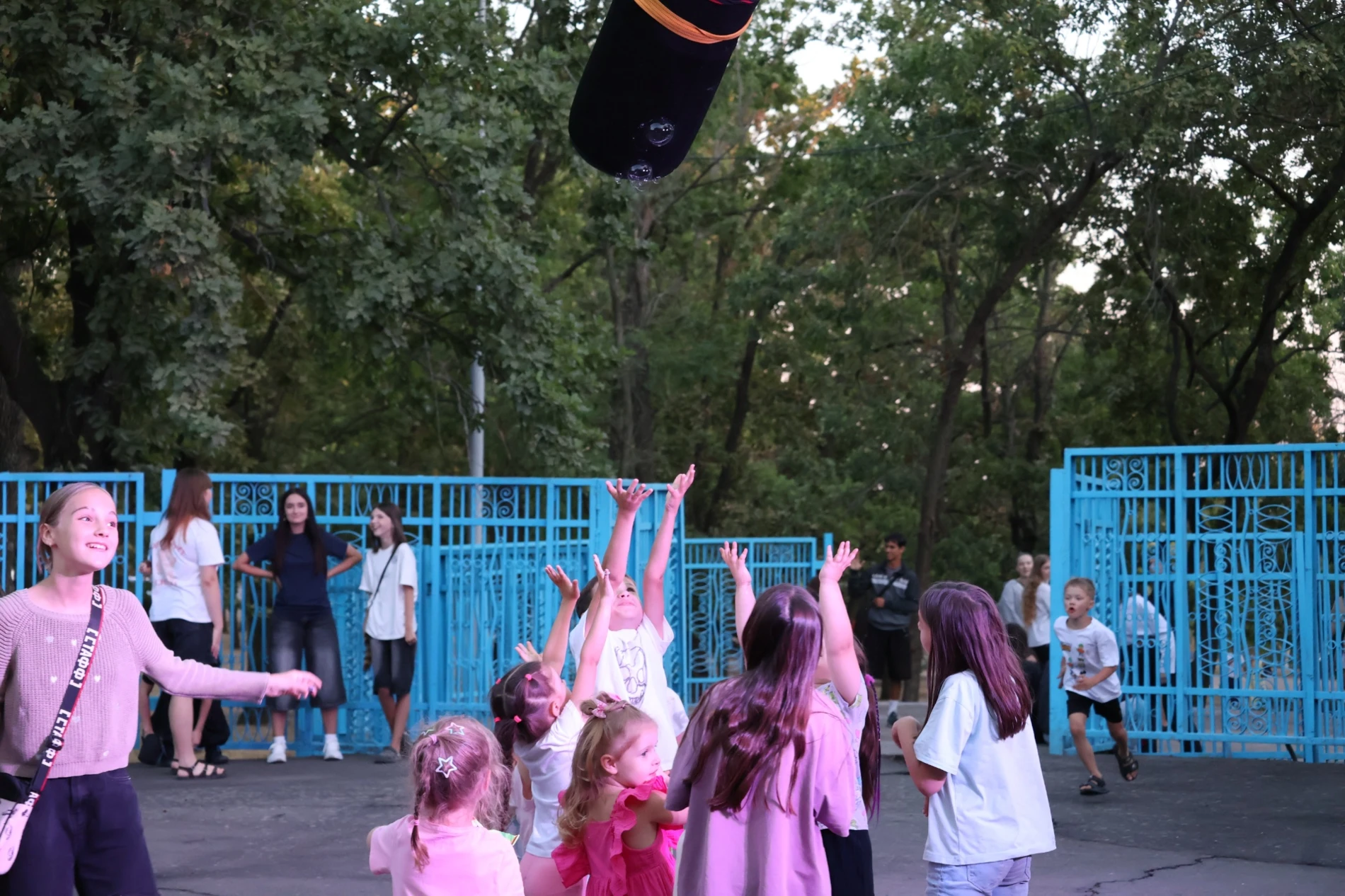 Музика, піна і танці: як у Південноукраїнську відзначили День молоді