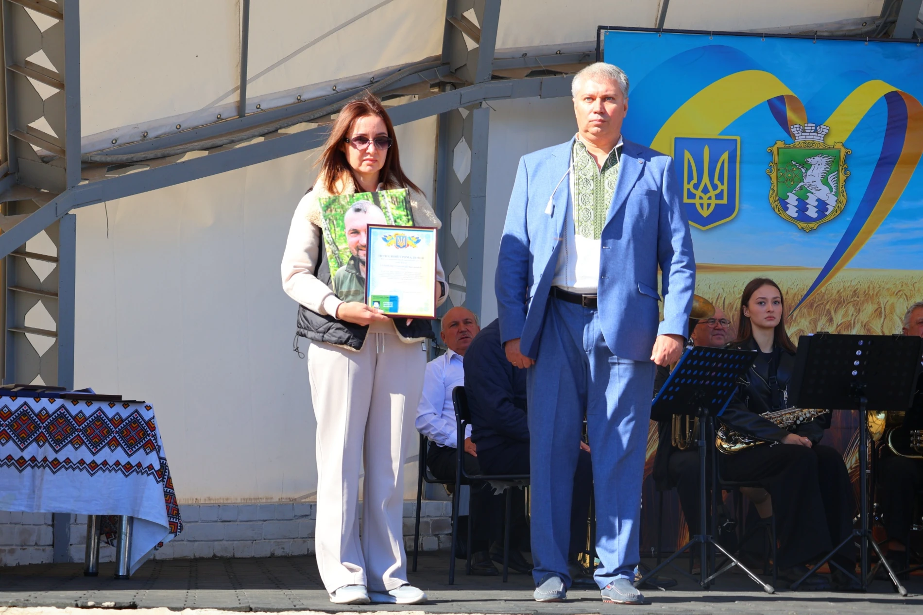 У Південноукраїнську відзначили День захисників і захисниць: нагороди й посмертні звання
