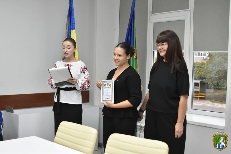 Хто претендує на стипендію міського голови в Південноукраїнську: список учнів