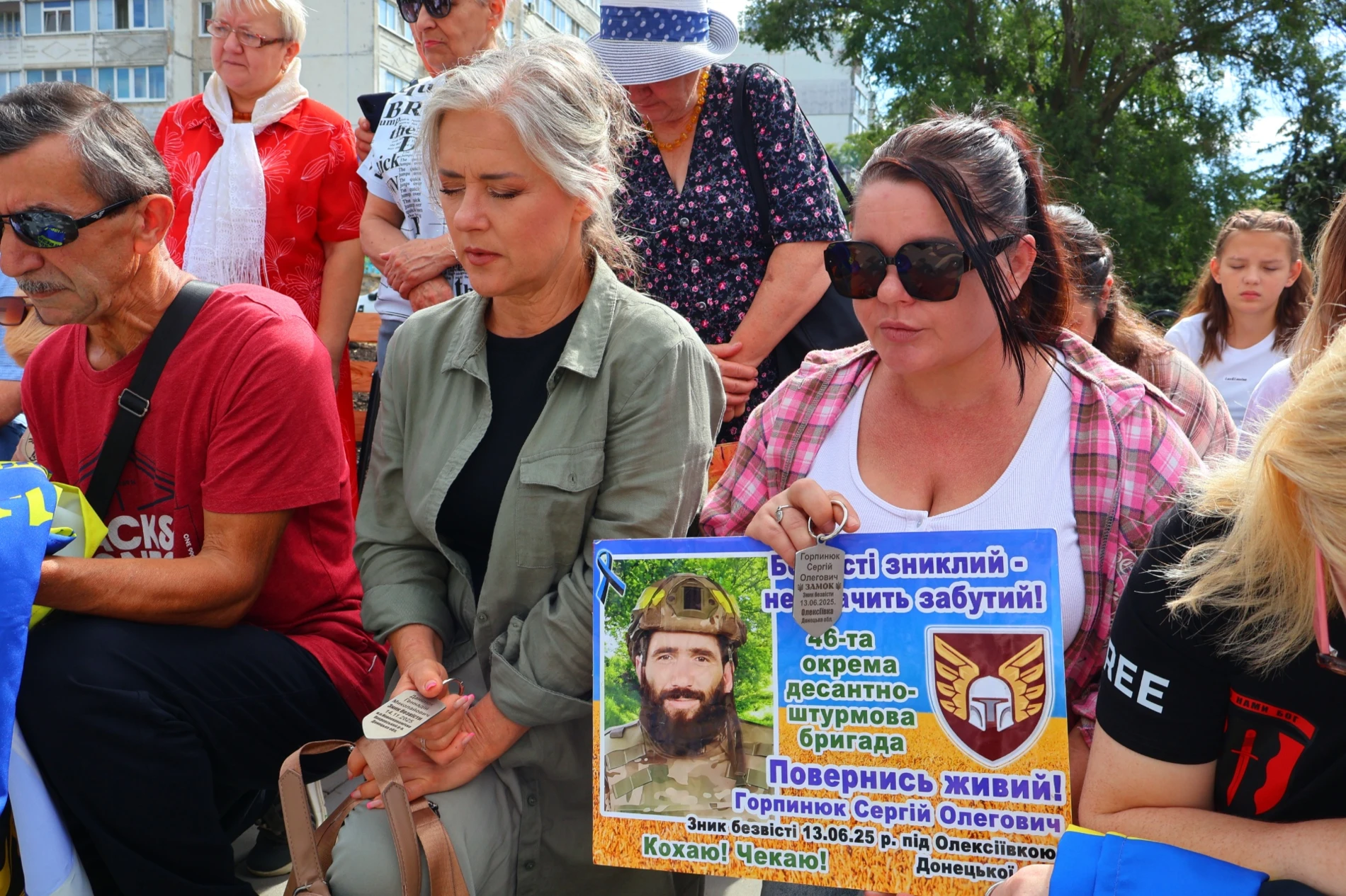 У Південноукраїнську відкрили пам'ятний знак «Дерево надії»