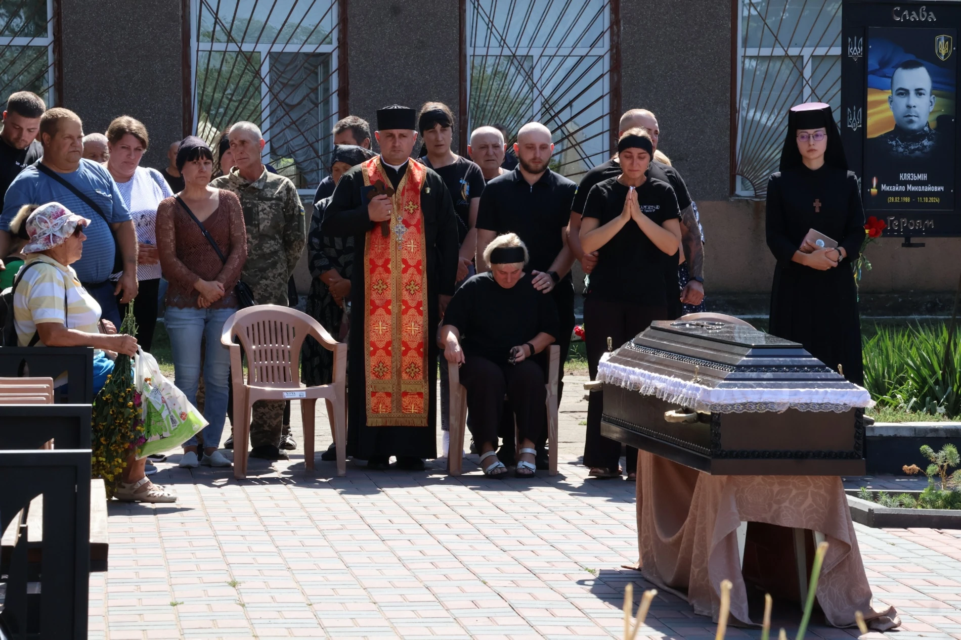 У Південноукраїнську попрощалися з Володимиром Булавіним, який понад рік вважався зниклим безвісти