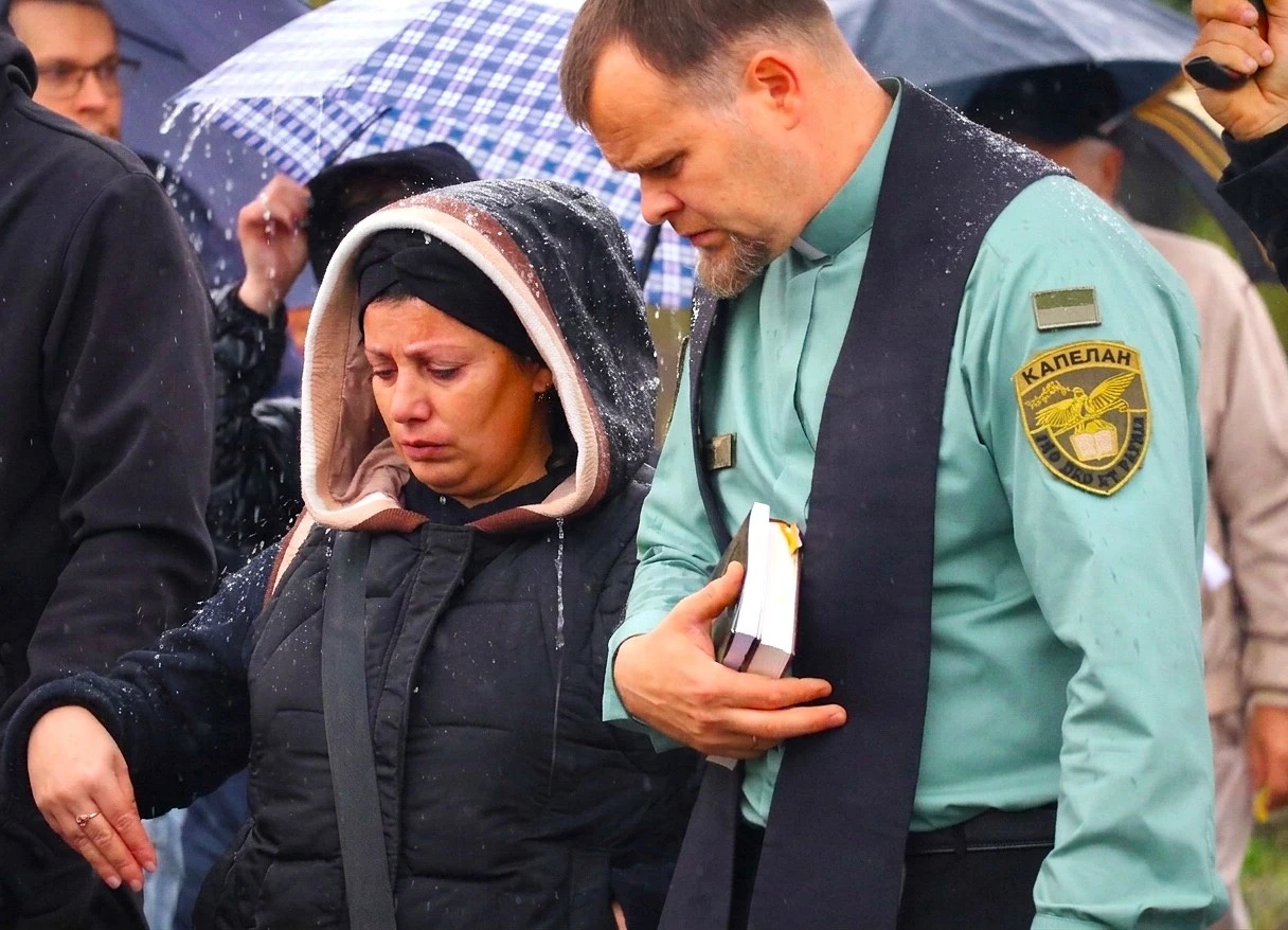У Південноукраїнську попрощалися з військовим Євгеном Яцишиним
