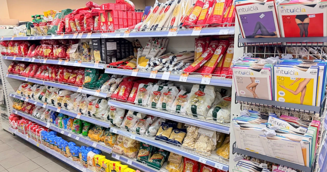 Ажіотаж на бакалію в Південноукраїнську: чому зникають продукти і чи є дефіцит