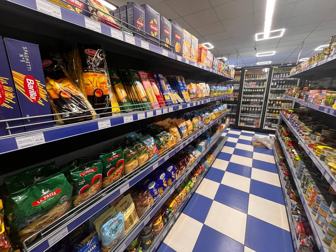 Ажіотаж на бакалію в Південноукраїнську: чому зникають продукти і чи є дефіцит