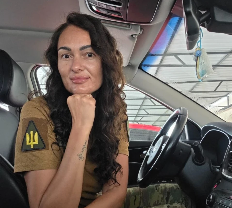 «Треба жити й радіти кожній миті»: історія Ольги Парфьонової після служби в ЗСУ
