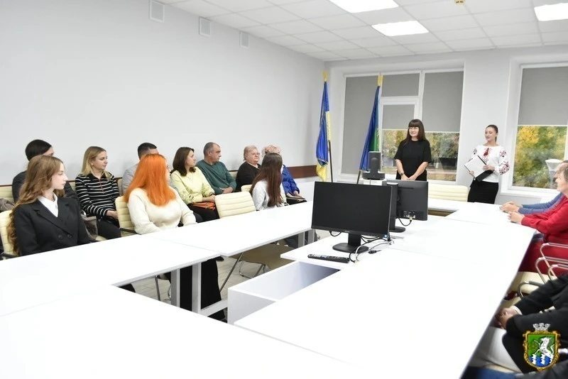 Хто претендує на стипендію міського голови в Південноукраїнську: список учнів