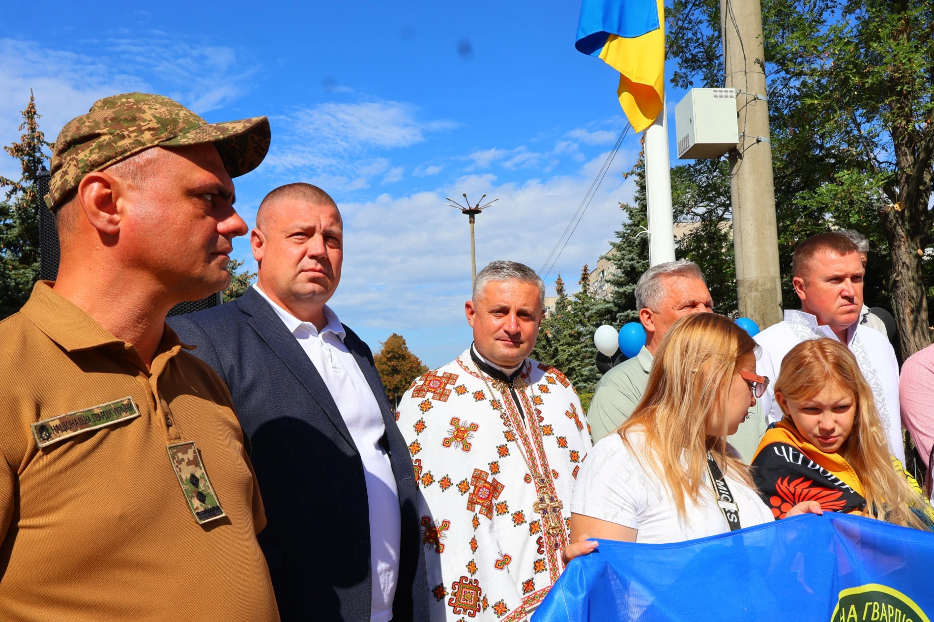 У Південноукраїнську відкрили пам'ятний знак «Дерево надії»