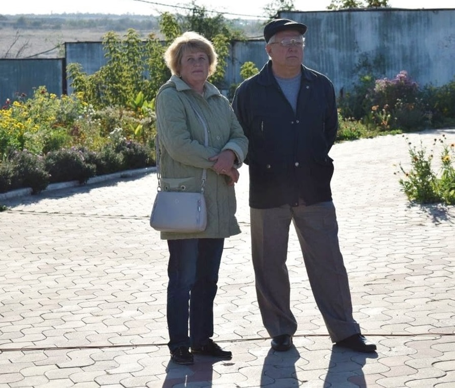 Семья Кодруль 1 октября этого года на Музейной площади, где проходило мероприятие, посвященное Дню людей почтенного возраста