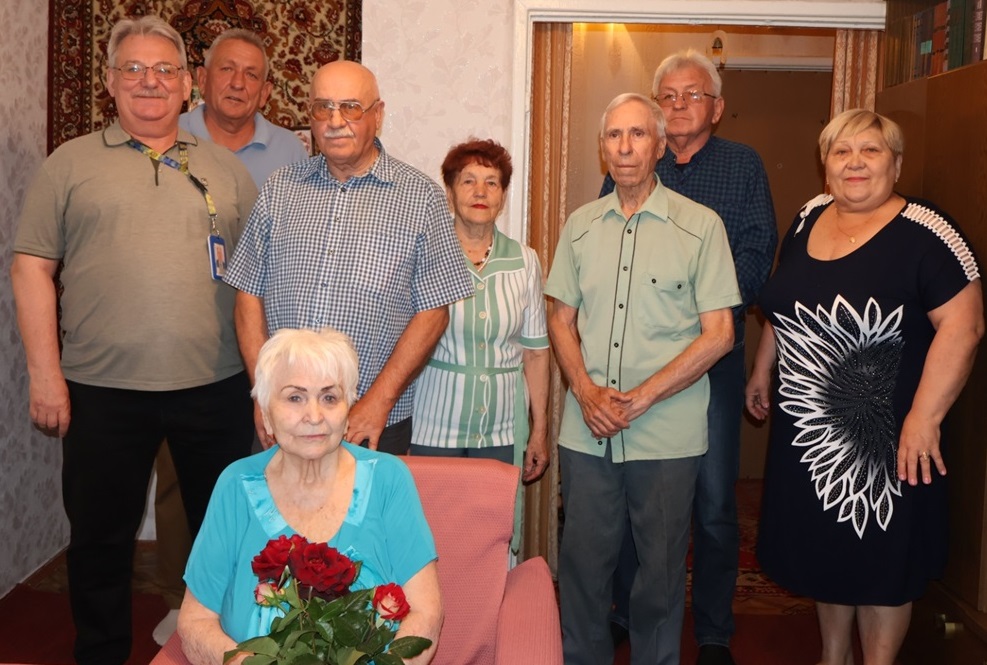Надія Данилівна з гостями