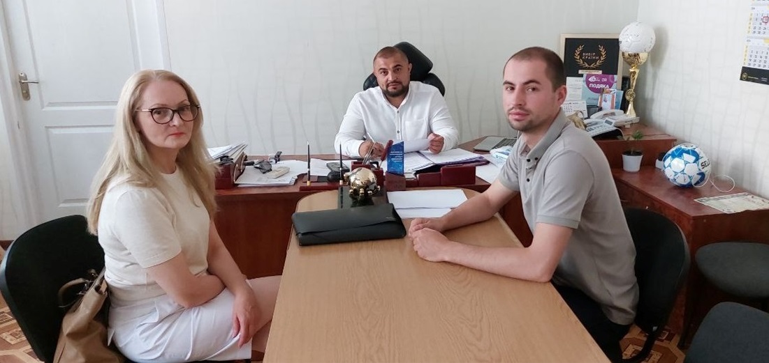 Сергій Лупов, Максим Березовий та Яніна Спірідонова відповіли на всі питання стосовно мамографа.