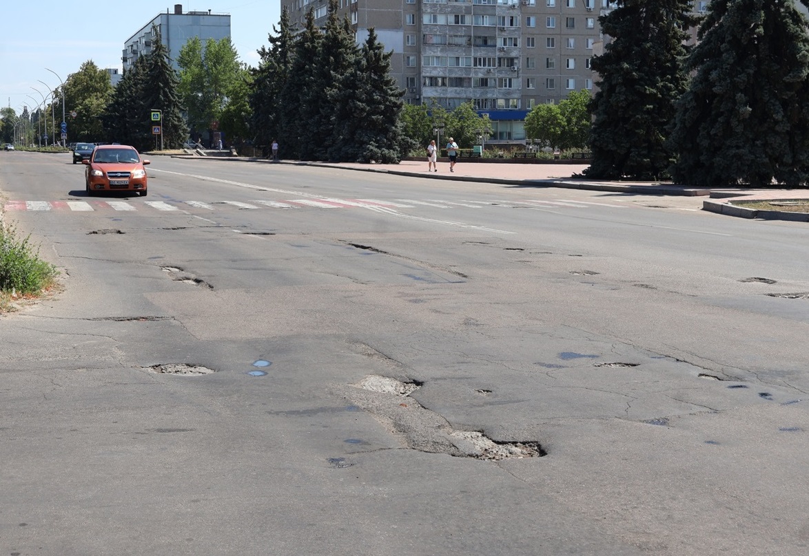 Центральний проспект Південноукраїнська. Серпень 2026