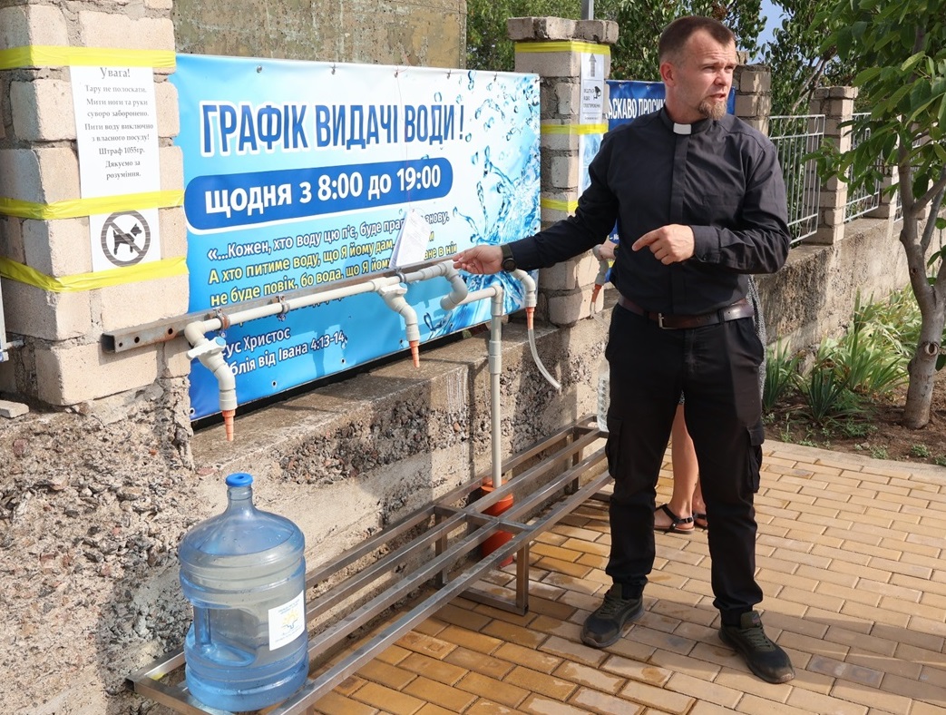 Валентин Васильєв розповідає про якість води та як вона сюди надходить.