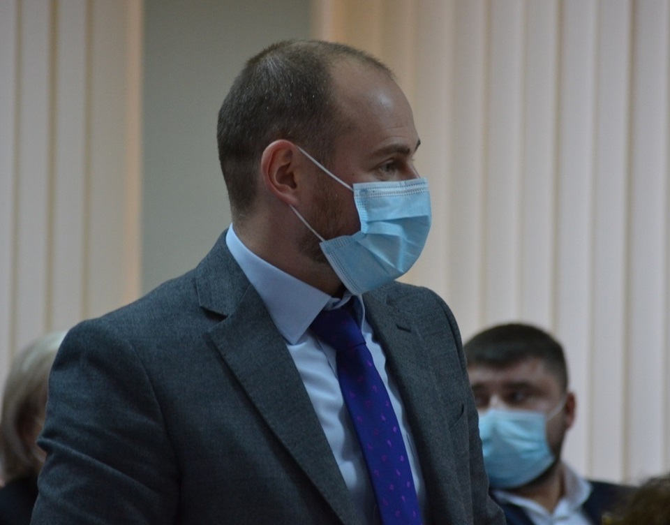 Николай Пелюх в прошлой каденции поработал замом у Виктора Пароконного, а сейчас стал секретарем городского совета