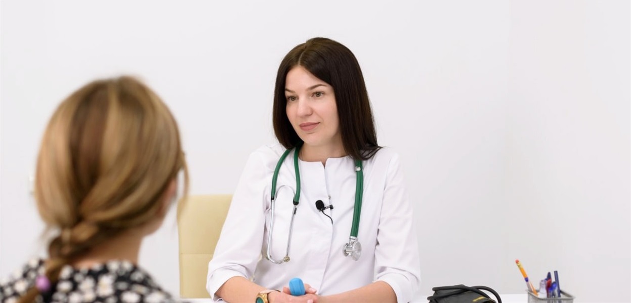Консультація лікарки