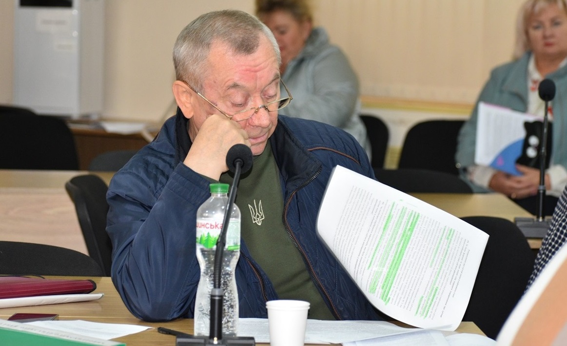 Віктор Сікиринський на одну із засідань виконавчого комітету.