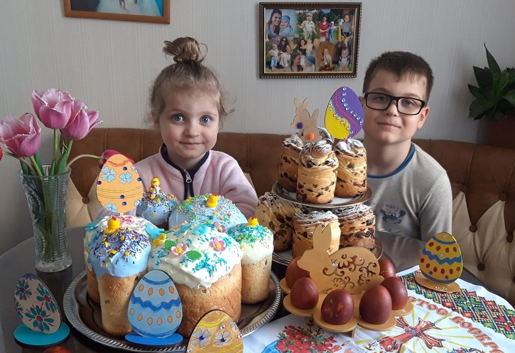 Аліса та Олексій дома в мирному Енергодарі