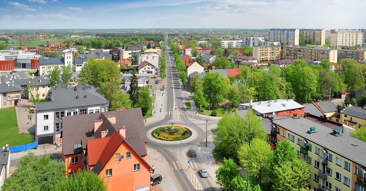 Белхатув