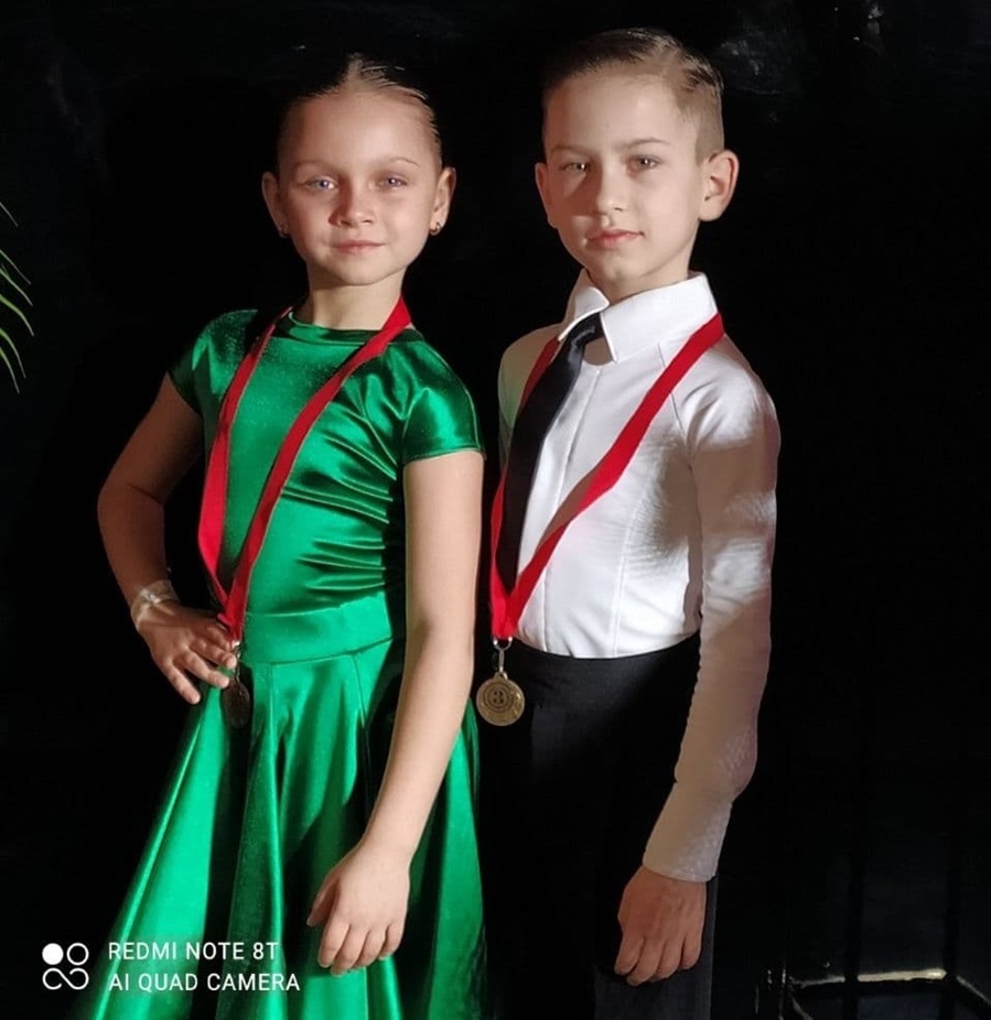 Тарас Самчинський разом із партнеркою