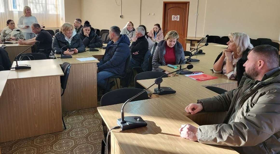 Депутати чекають міського голову, щоб провести бюджетну сесію