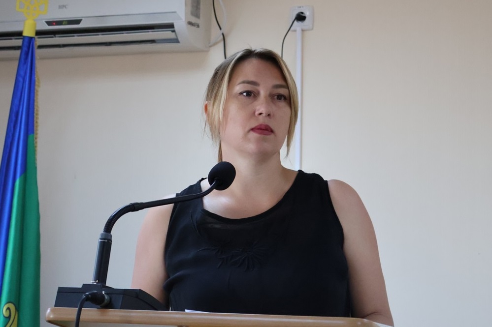 Ольга Комарніцька - начальниця відділу екології, охорони навколишнього середовища та земельних відносин