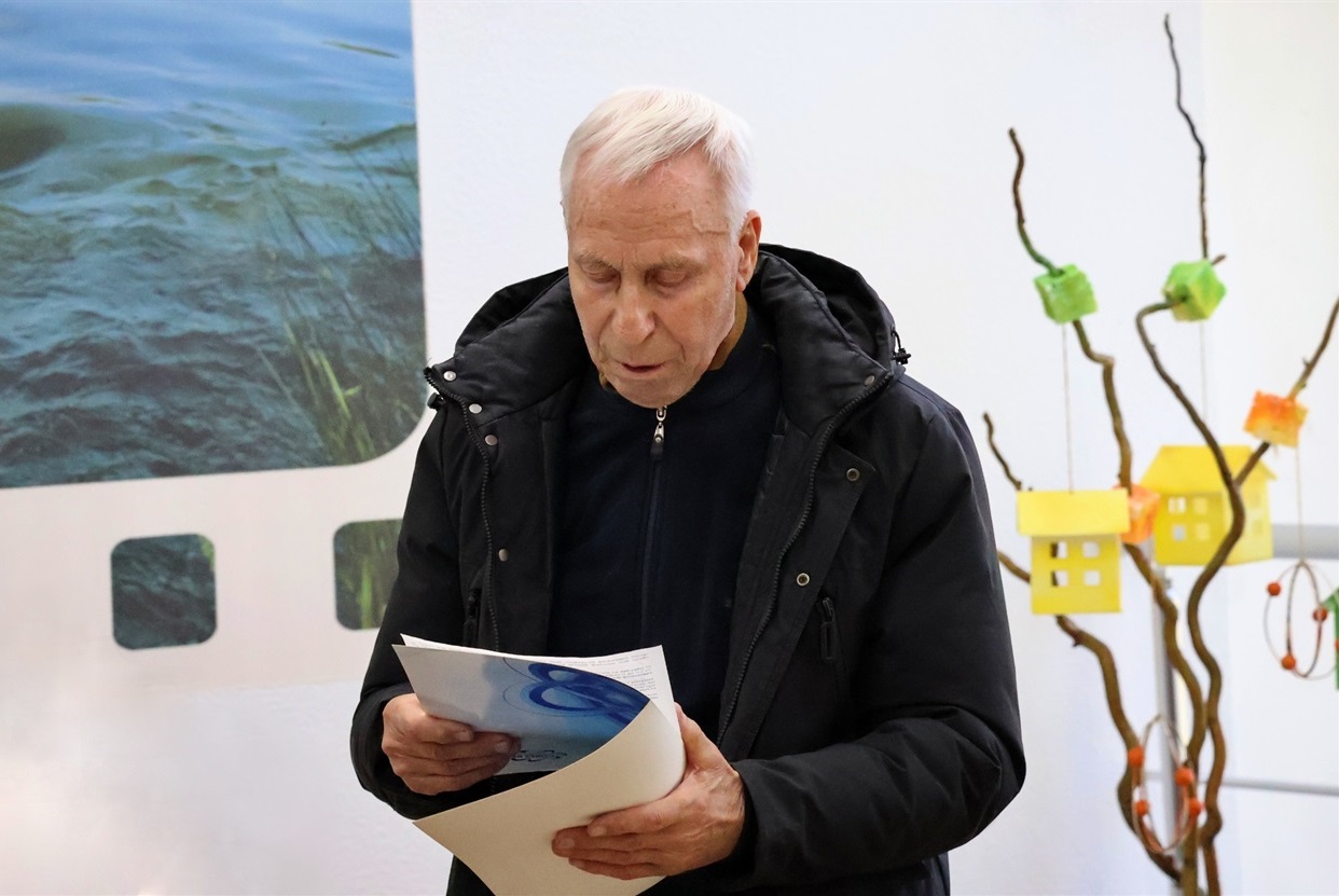 Володимир Хвостик