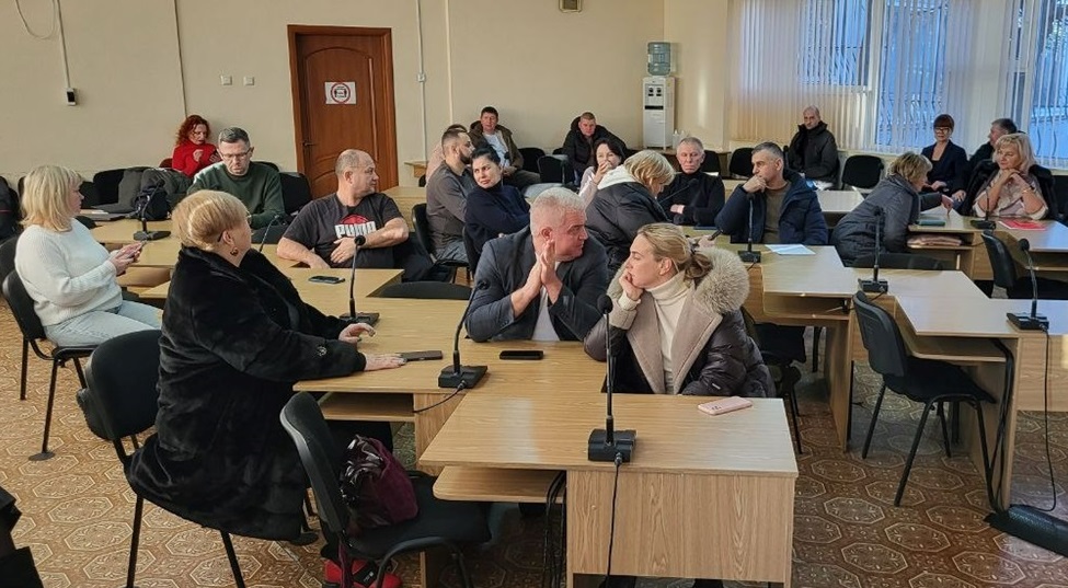 Південноукраїнські депутати самоорганізувалися та прийняли бюджет громади на 2026 рік. Фото. Відео