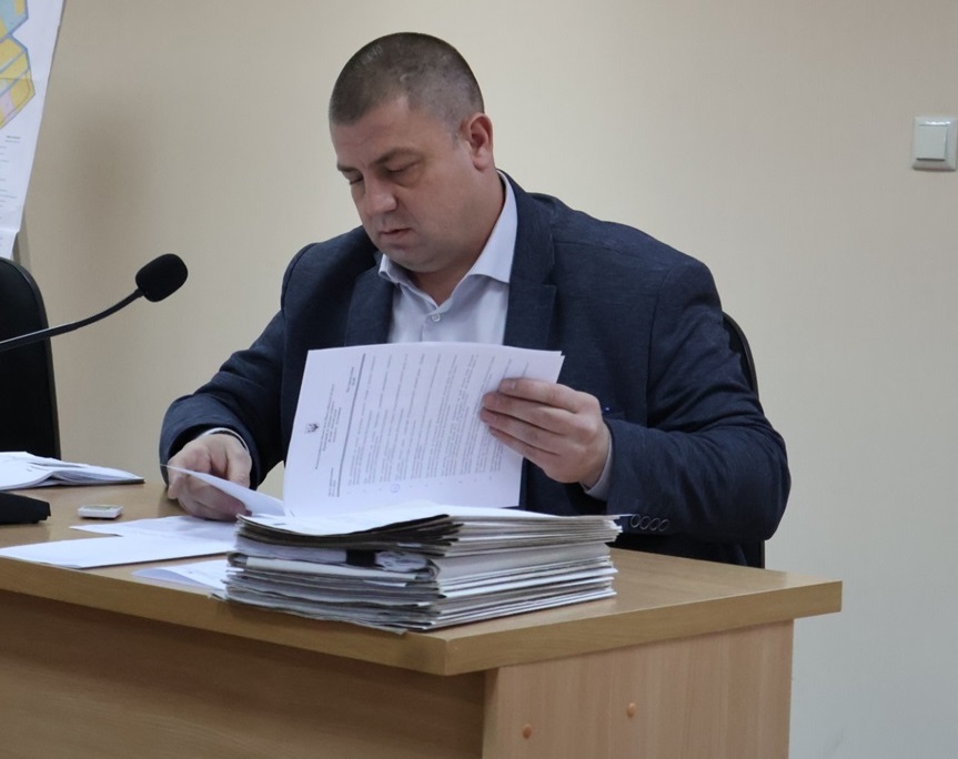 Секретар ради Денис Кравченко головував на пленарному засіданні