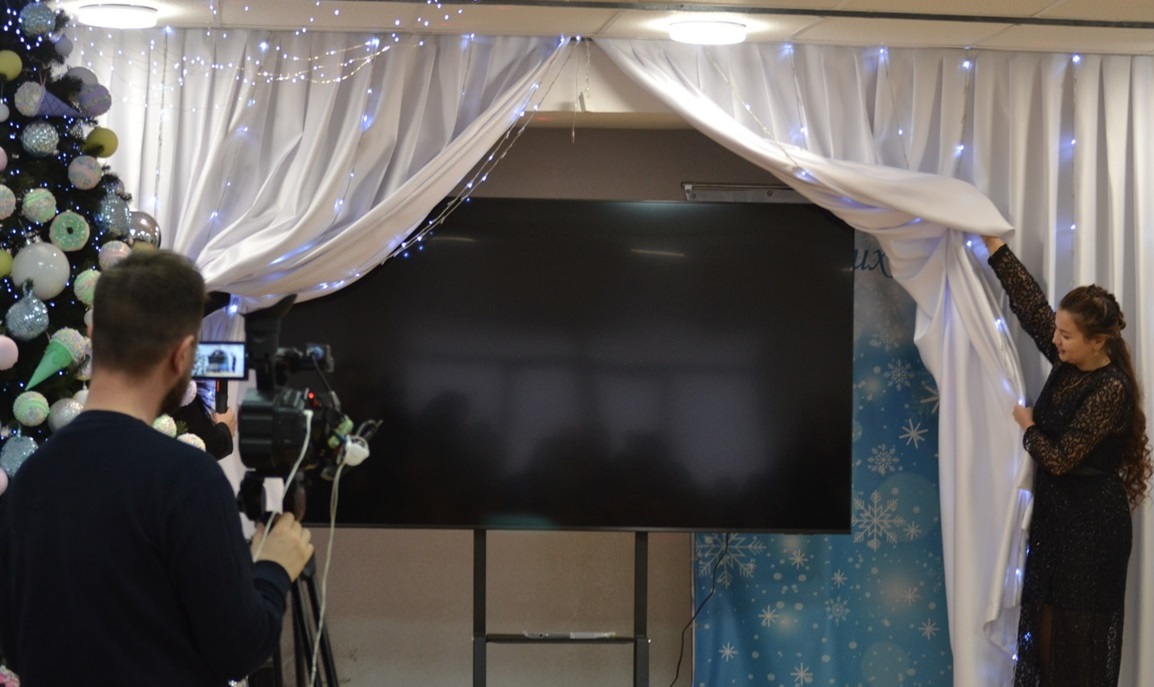 Це теж подарунок від сім'ї підприємців Сергія та Ніни Дяченків