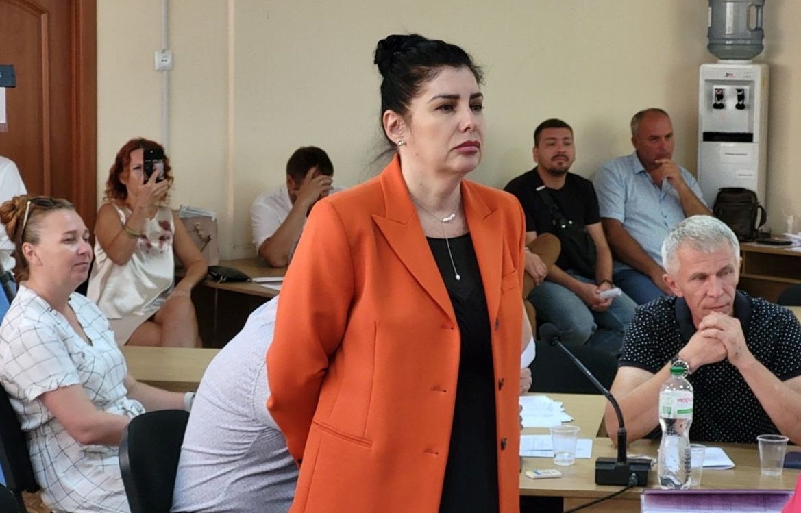 Анжела Савастру