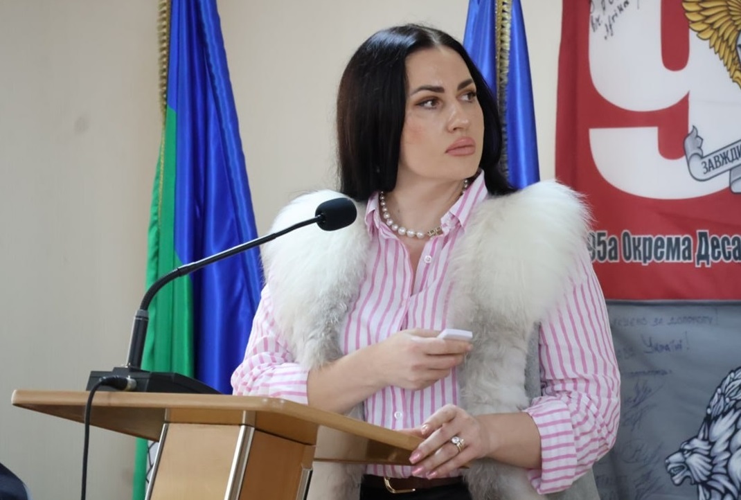 Доповідає Антоніна Мартинко.