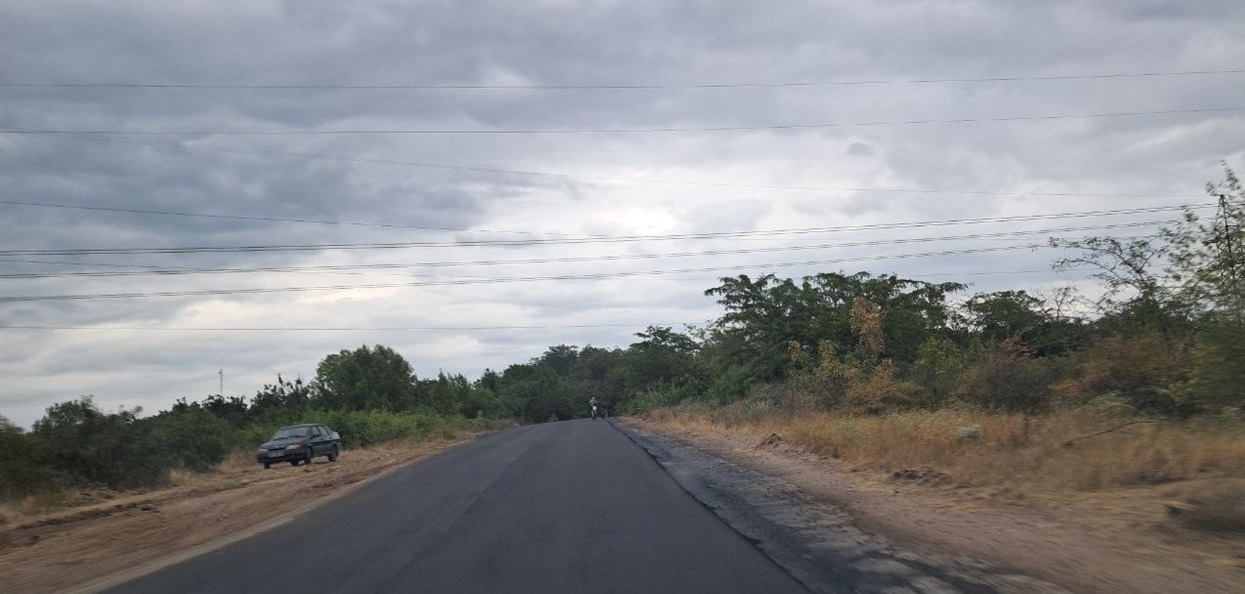 Відремонтований відрізок дороги на село Бузьке.
