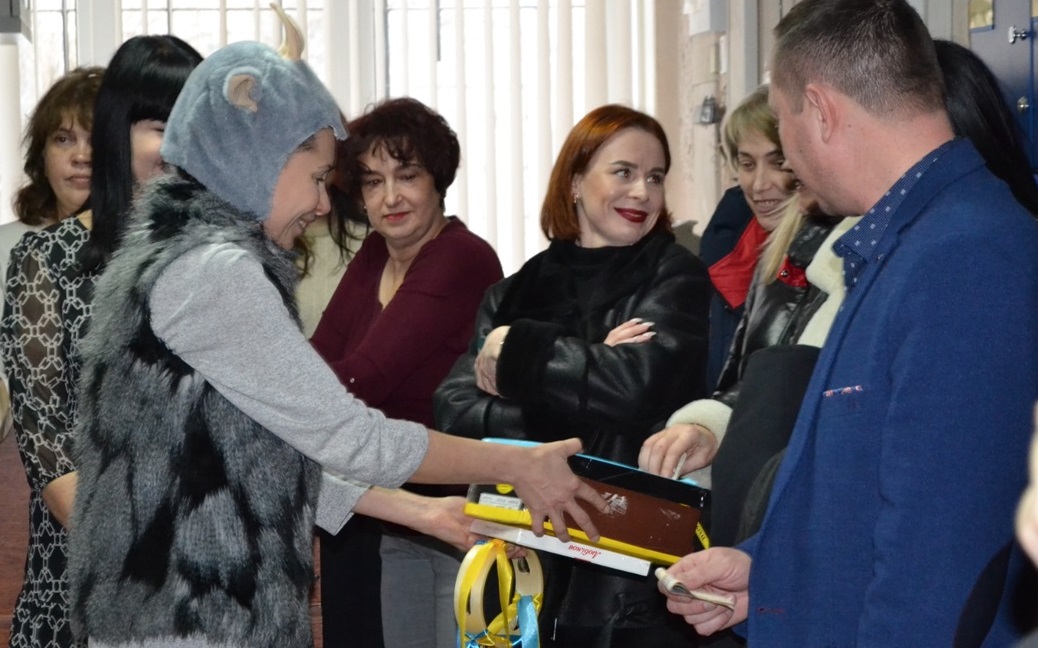 Колядники отримали кишенькові гроші))