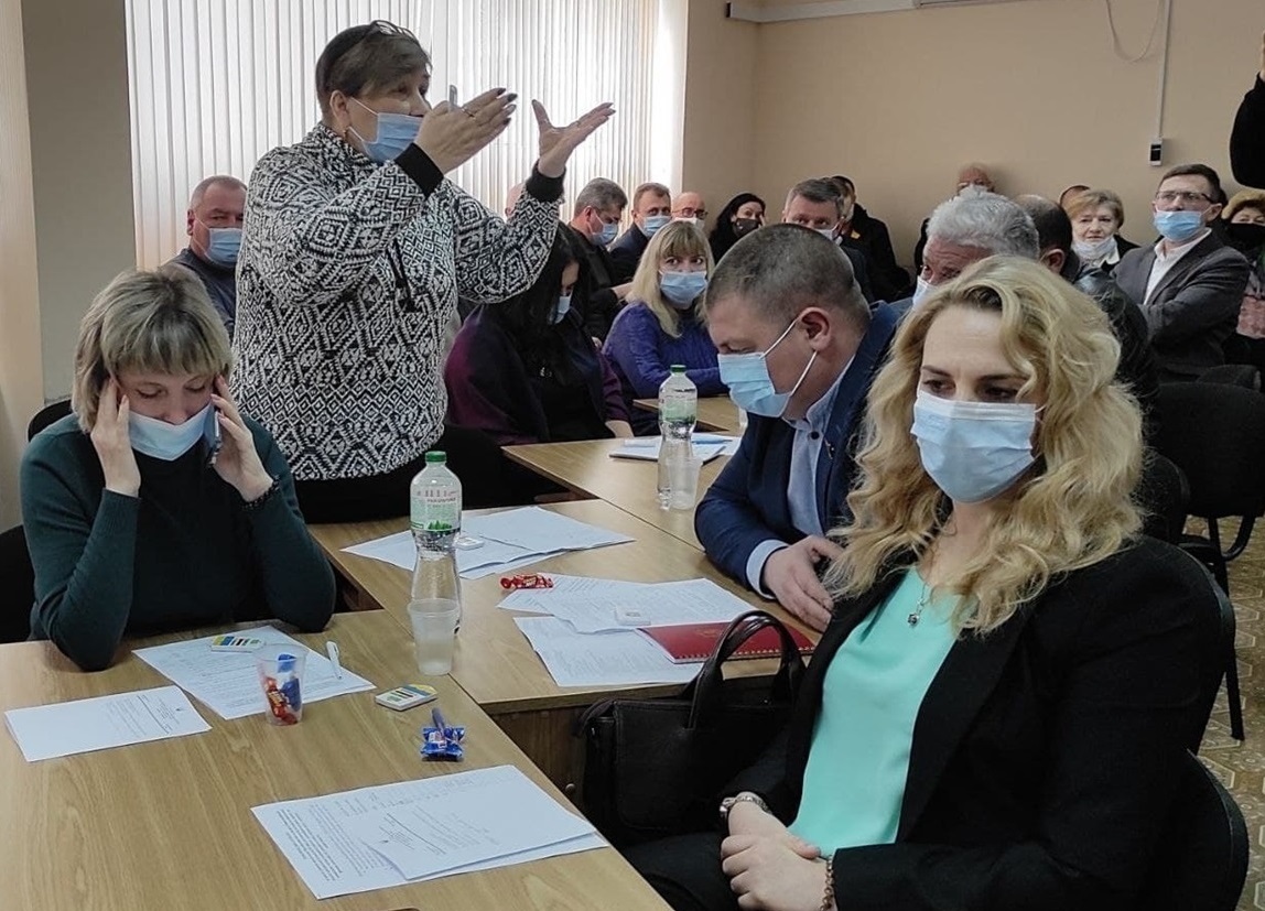 Антоніна Ананченкова емоційно звертається до колег