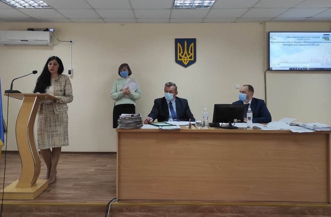 Анжела Савастру пояснює, що потрібно більш доцільно розподіляти кошти.