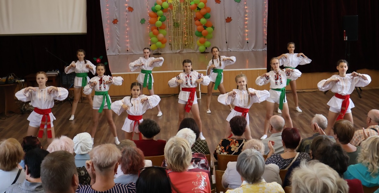 Гурток ЦДЮТ спортивно-естрадного танцю «Фенікс»