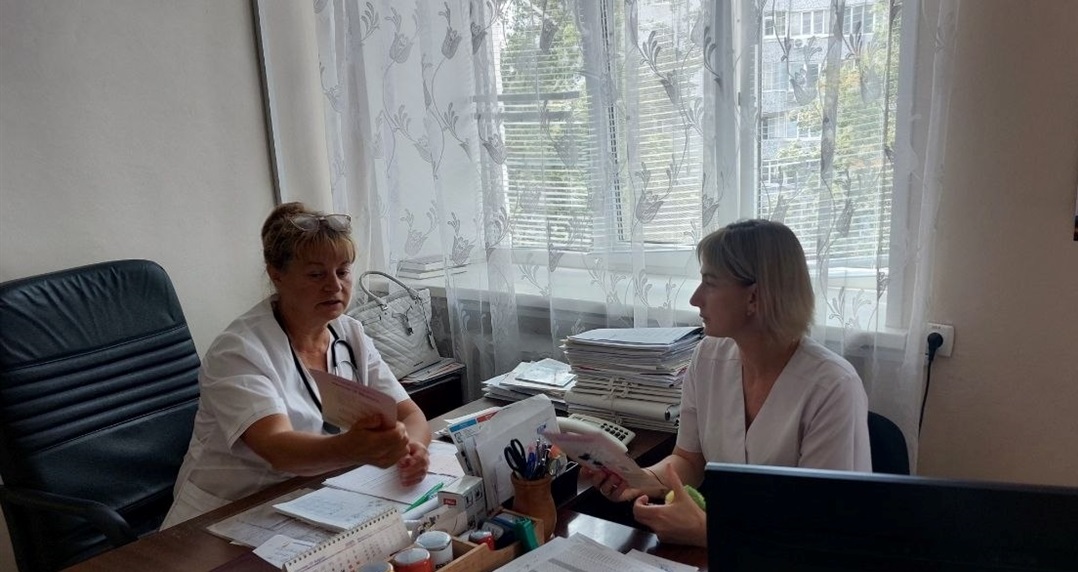 Робомі моменти Олени Зурзи і Дар'ї Гудзь.