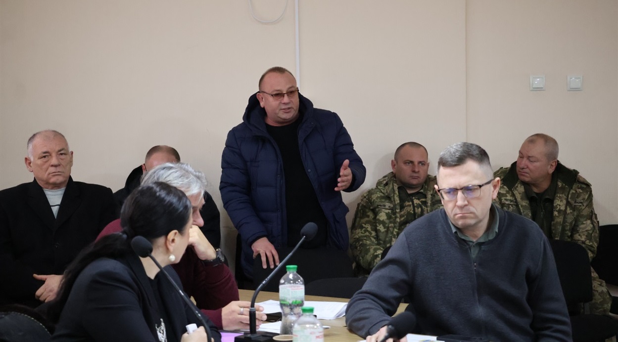 Під час обговорення ліквідації КП «Грааль»: директор підприємства Олександ Павлів аргументує свою позицію