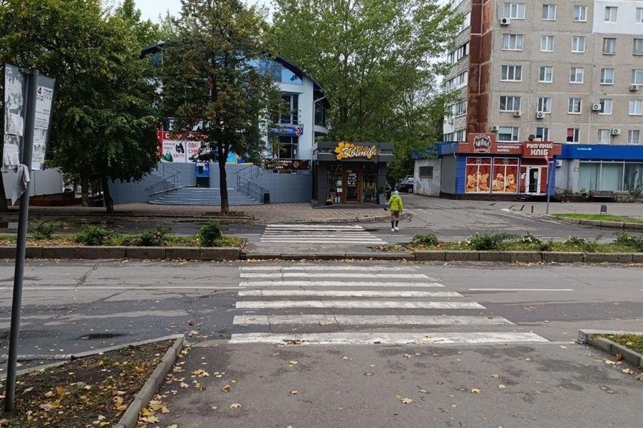 Листопад 2025 року