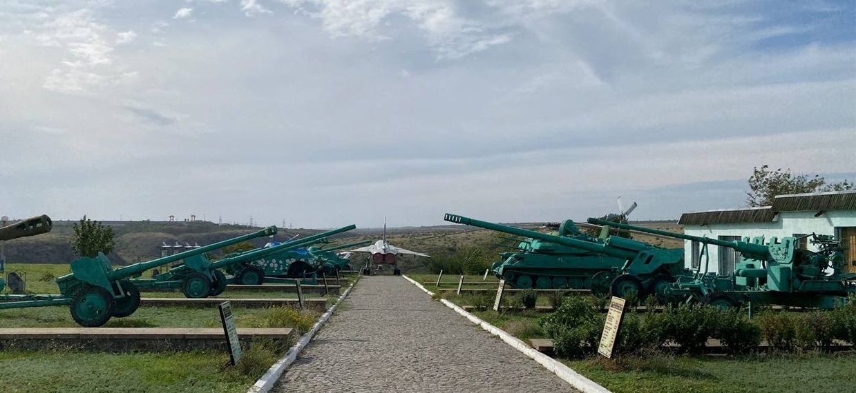 Експозиція військової техніки під вдікритим небом функціонує з 80-х років