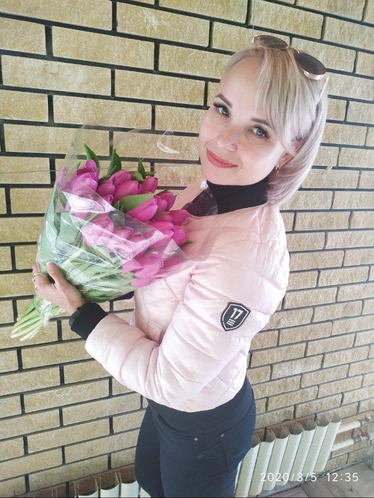 Юлія Тихомирова