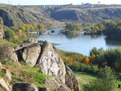 Барельеф "Покрова пресвятой Богородицы"
