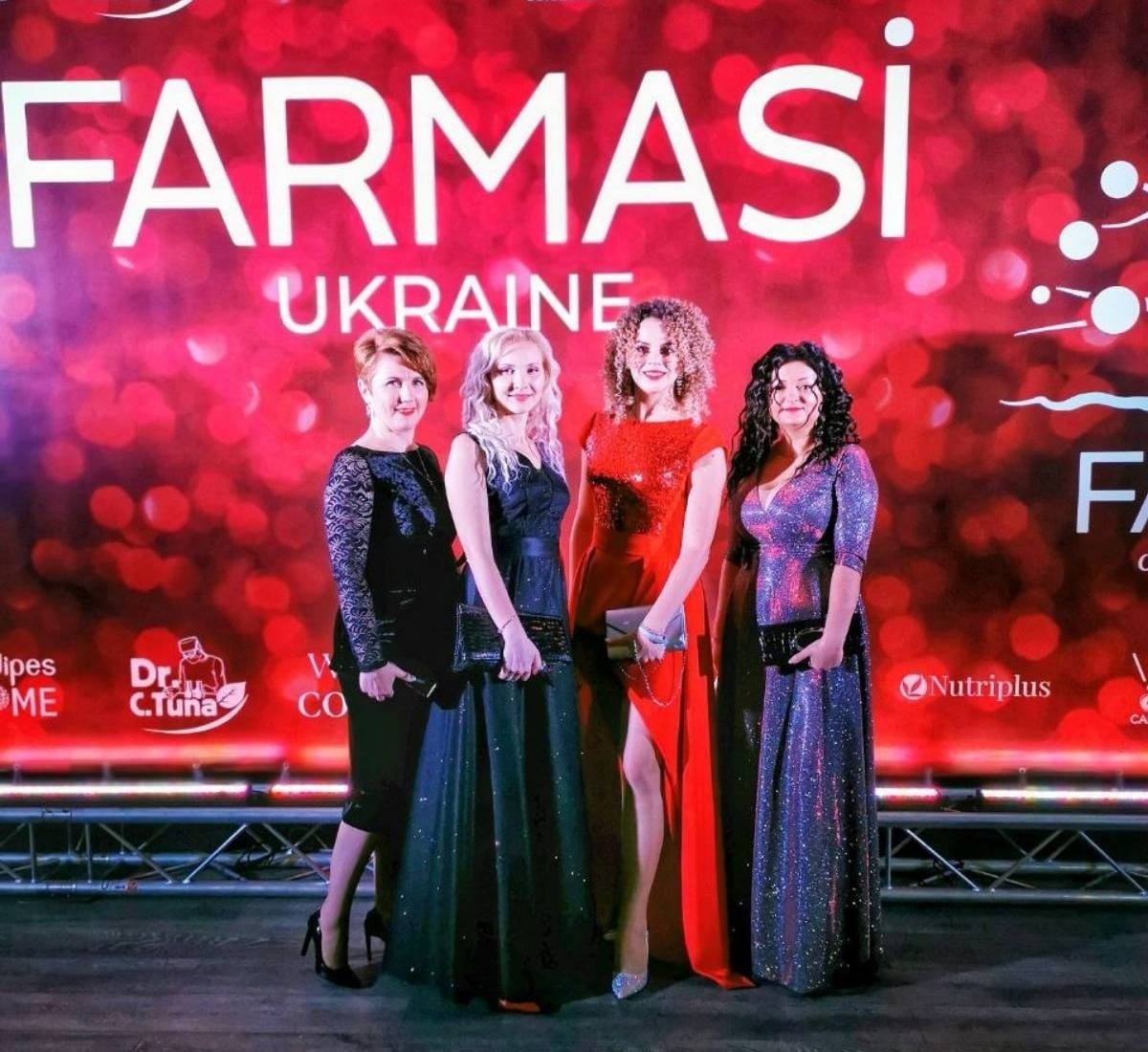 На годовой конференции компании Farmasi в Киеве