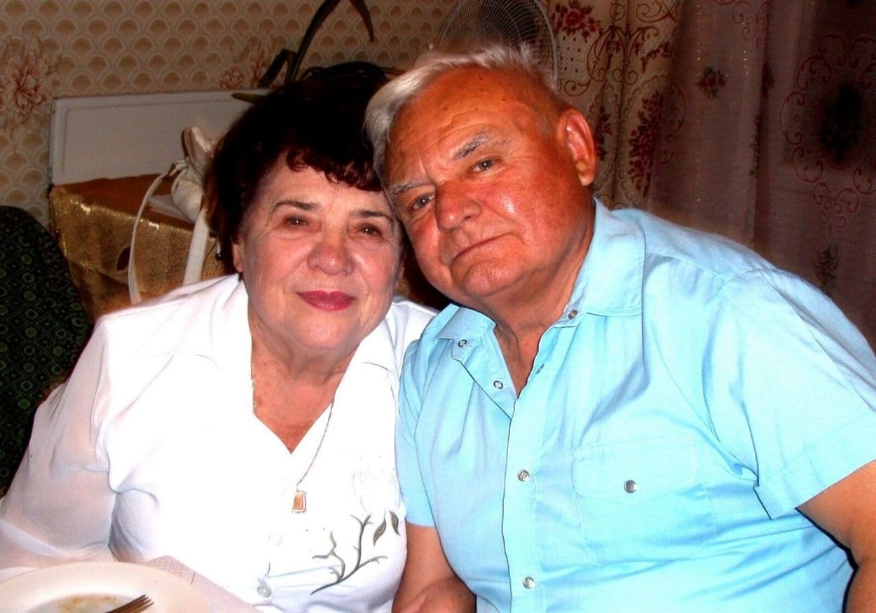 С любимым мужем Александром прожили счастливо почти 50 лет